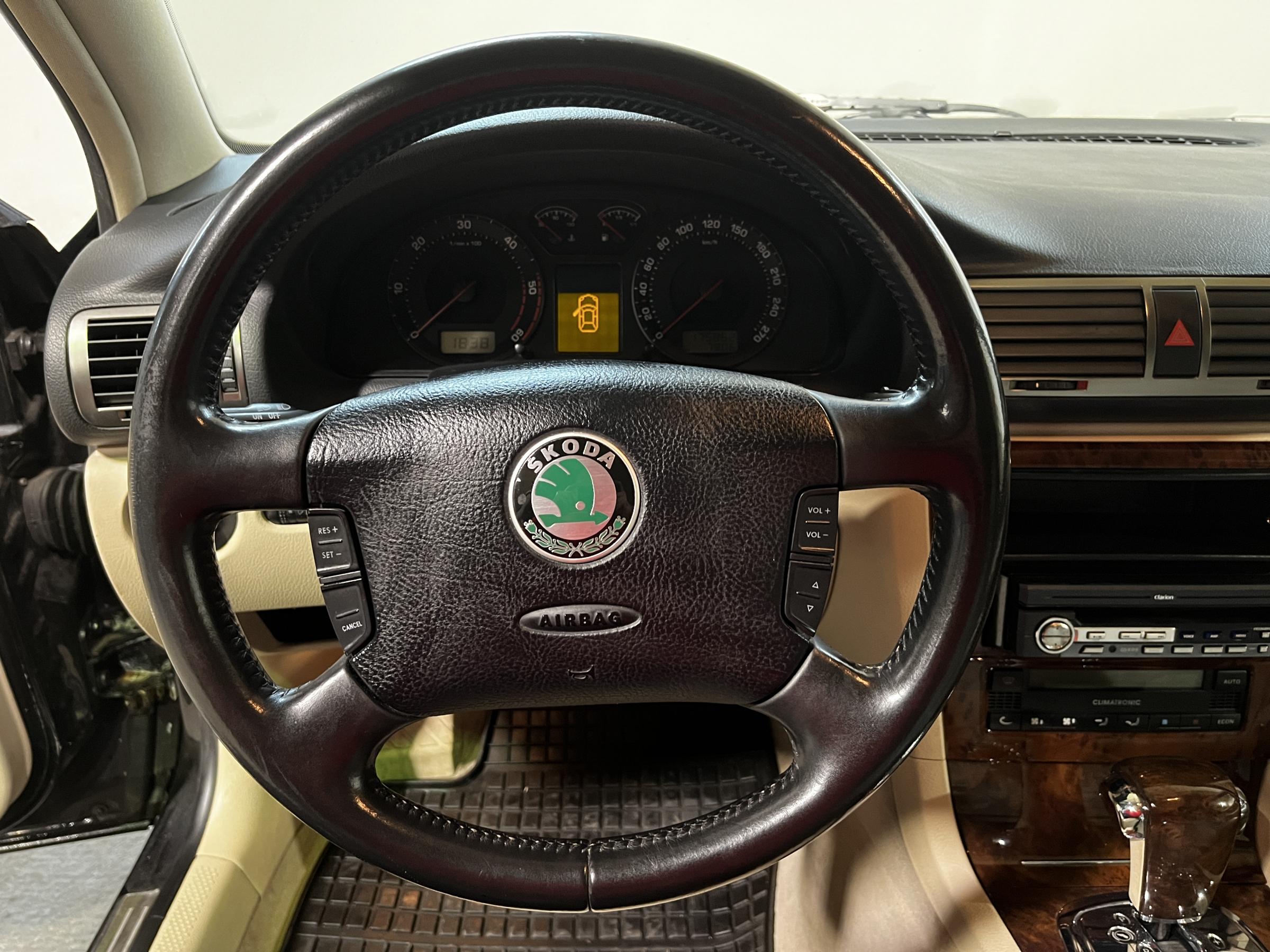 Škoda Superb, 2005 - pohled č. 15