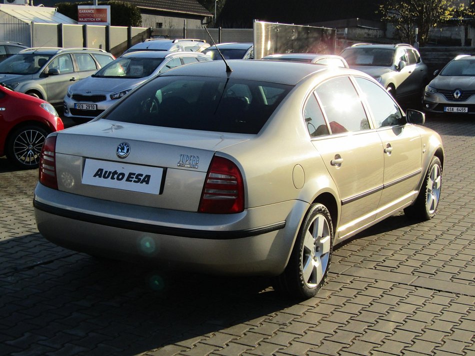 Škoda Superb 1.8 T 