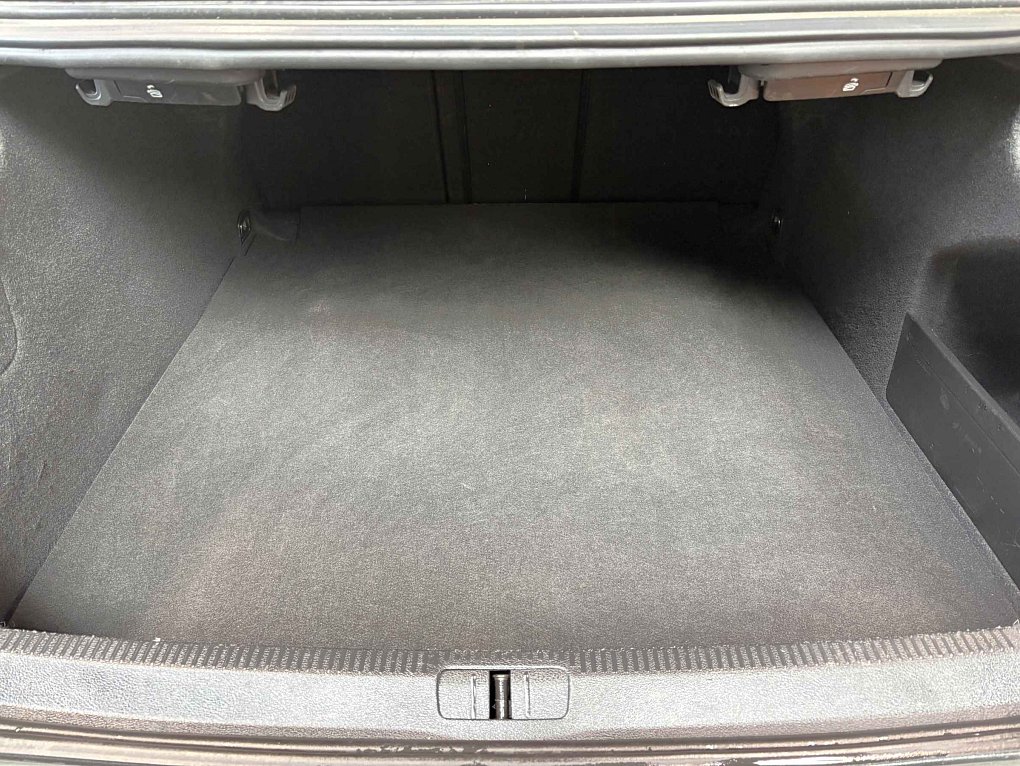 Volkswagen CC 2.0 TDi Sport