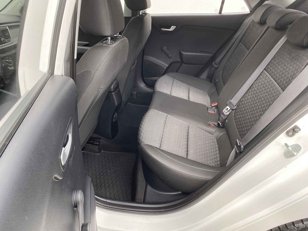 Kia Rio 1.2 i 