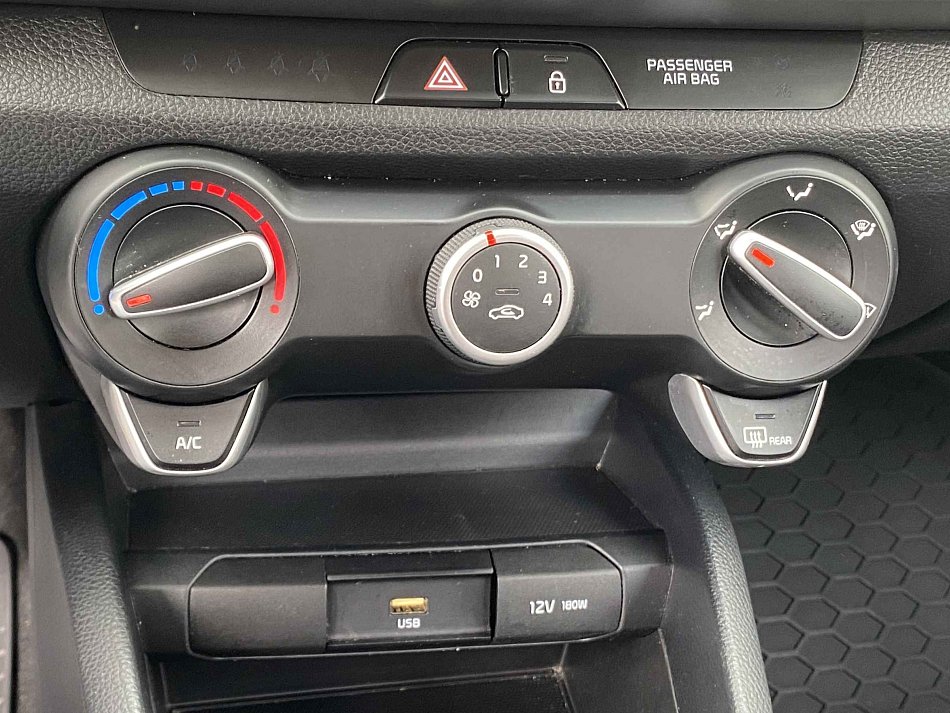Kia Rio 1.2 i 