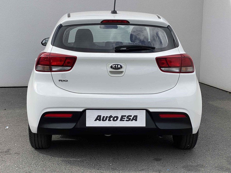 Kia Rio 1.2 i 