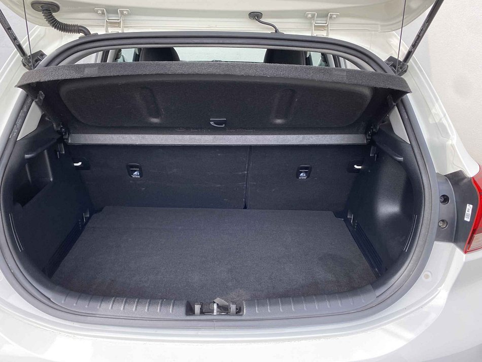 Kia Rio 1.2 i 
