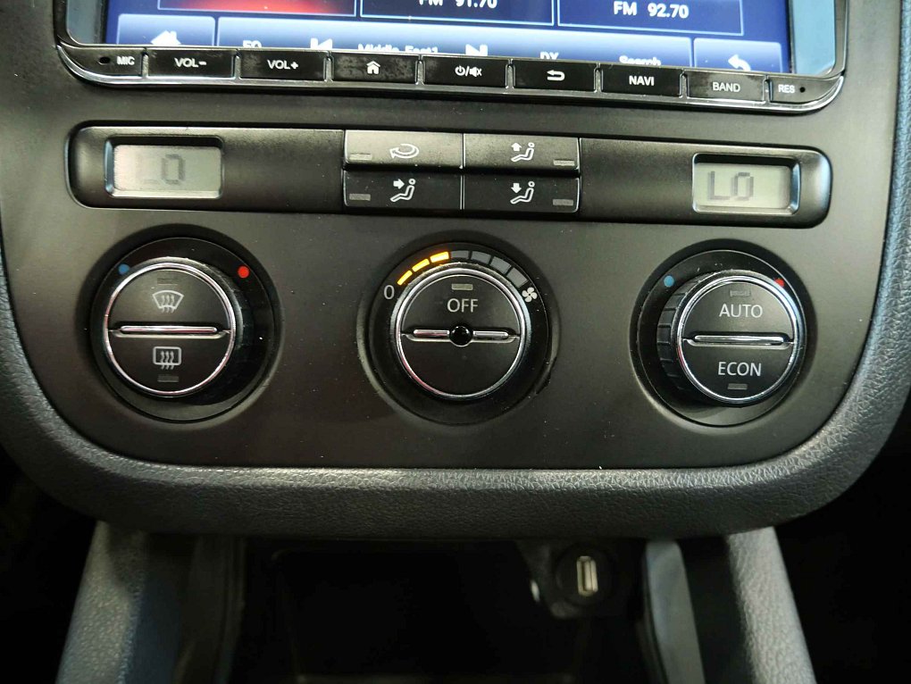 Volkswagen Golf 1.6i 