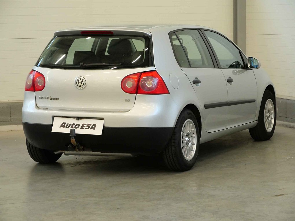 Volkswagen Golf 1.6i 