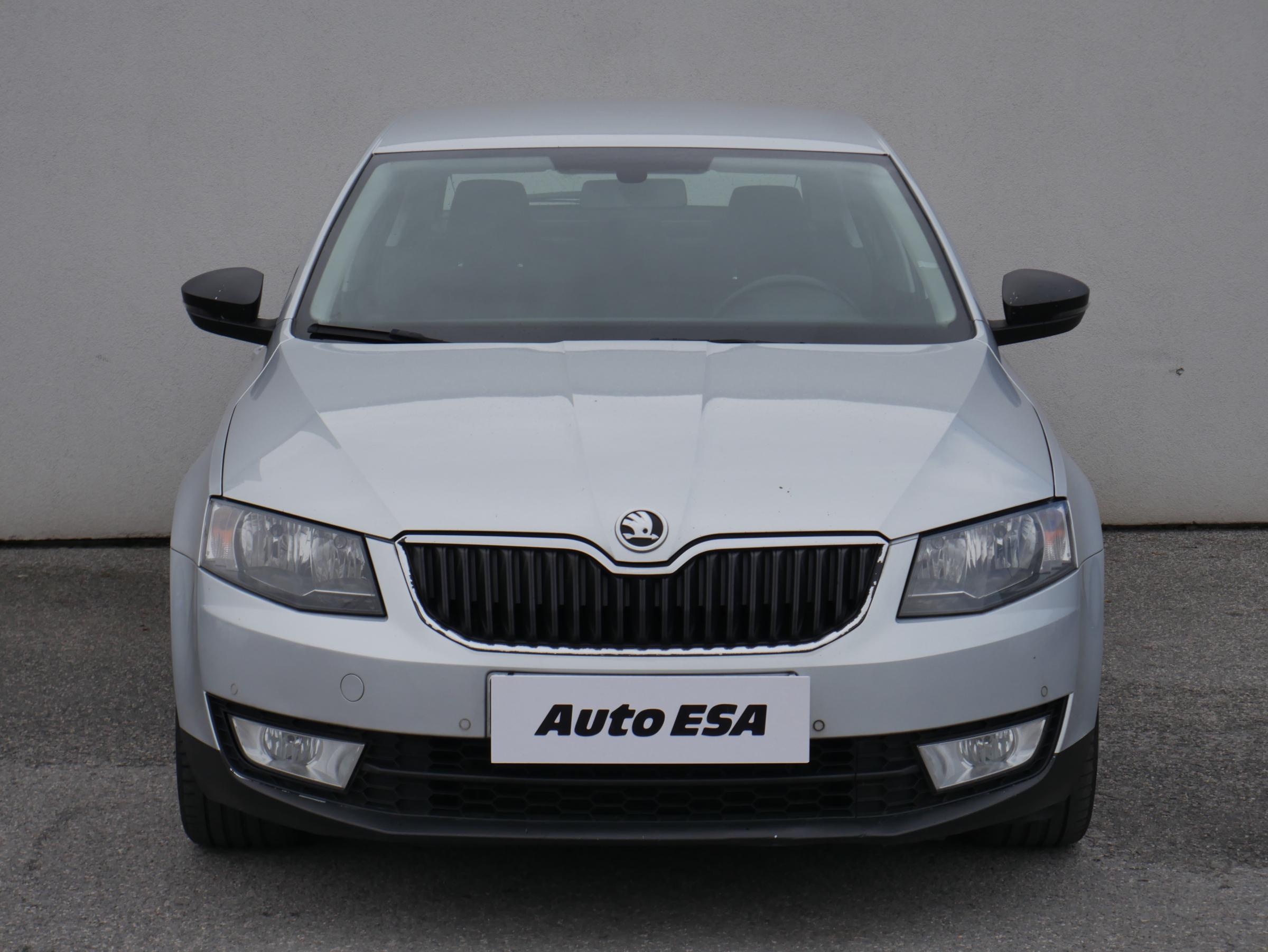 Škoda Octavia III, 2014 - pohled č. 2