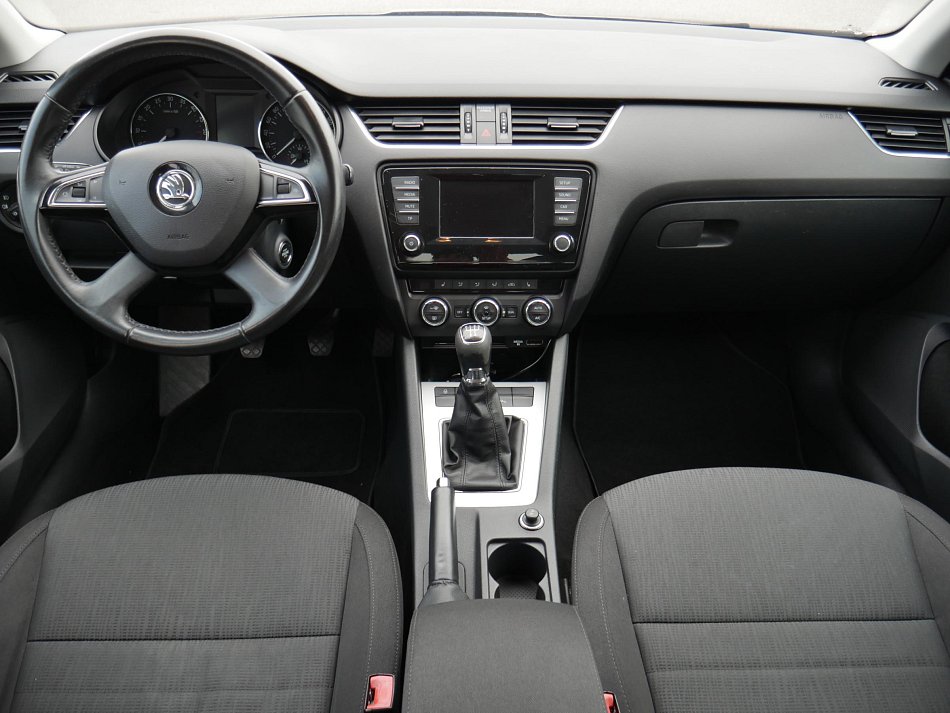 Škoda Octavia III 1.6 TDi Elegance