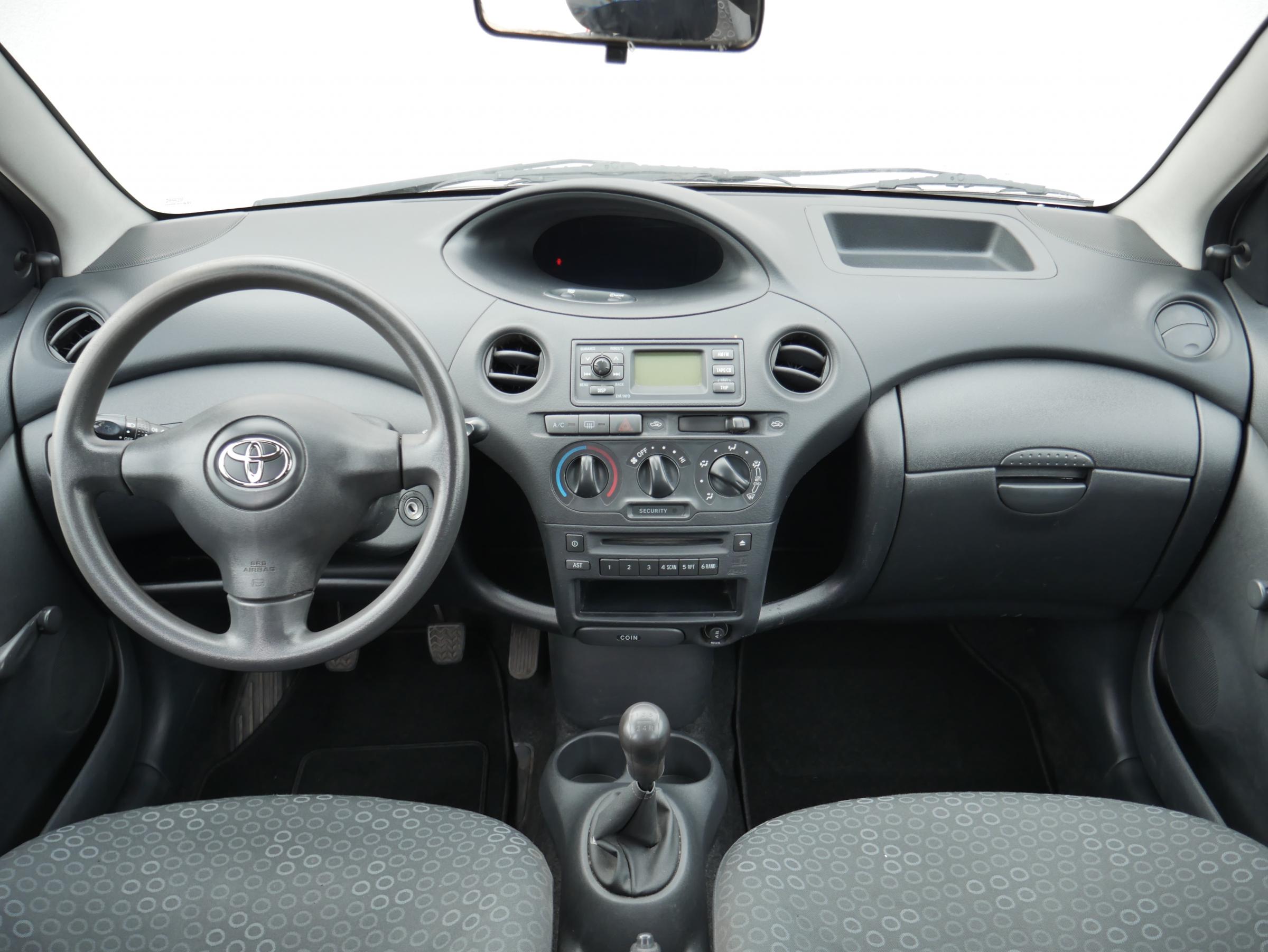 Toyota Yaris, 2006 - pohled č. 8
