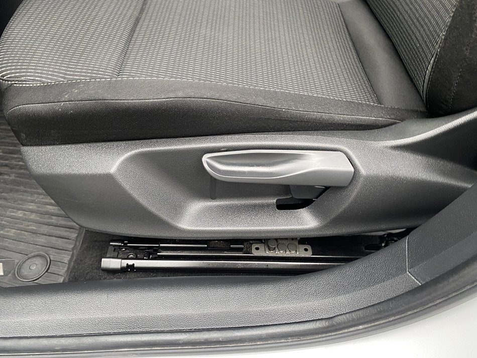 Škoda Octavia IV 2.0 TDi Ambition Plus