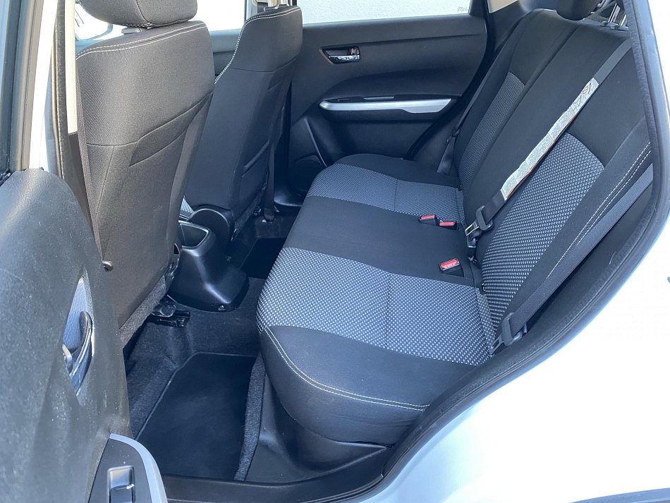 Suzuki Vitara 1.6 VVT Elegance