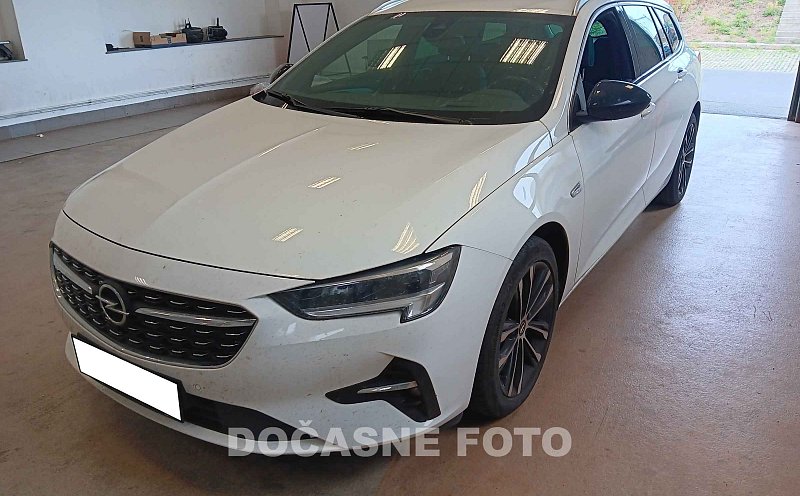 Opel Insignia 2.0 D 