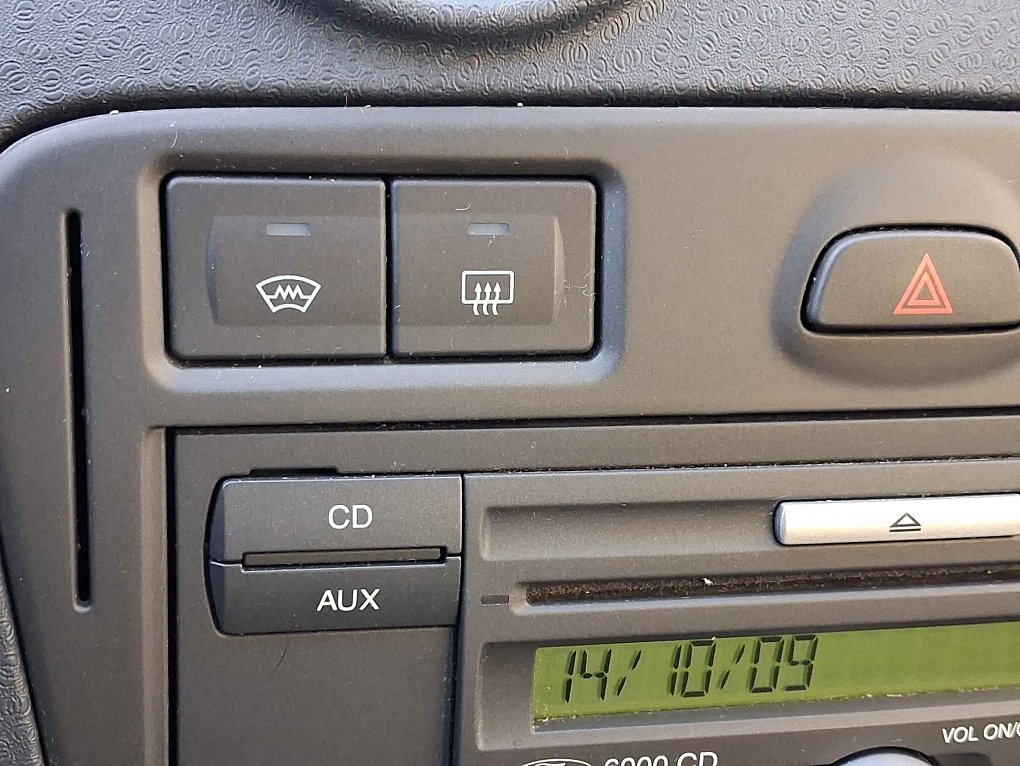 Ford Fusion 1.4i 
