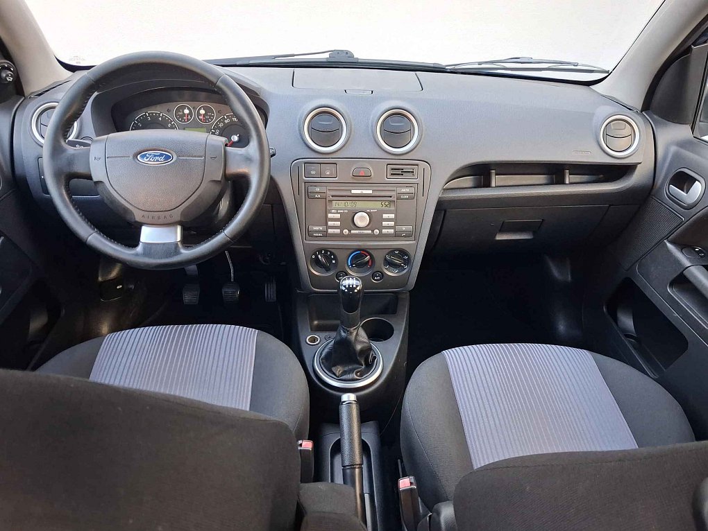 Ford Fusion 1.4i 