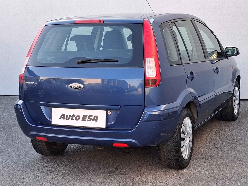 Ford Fusion 1.4i 