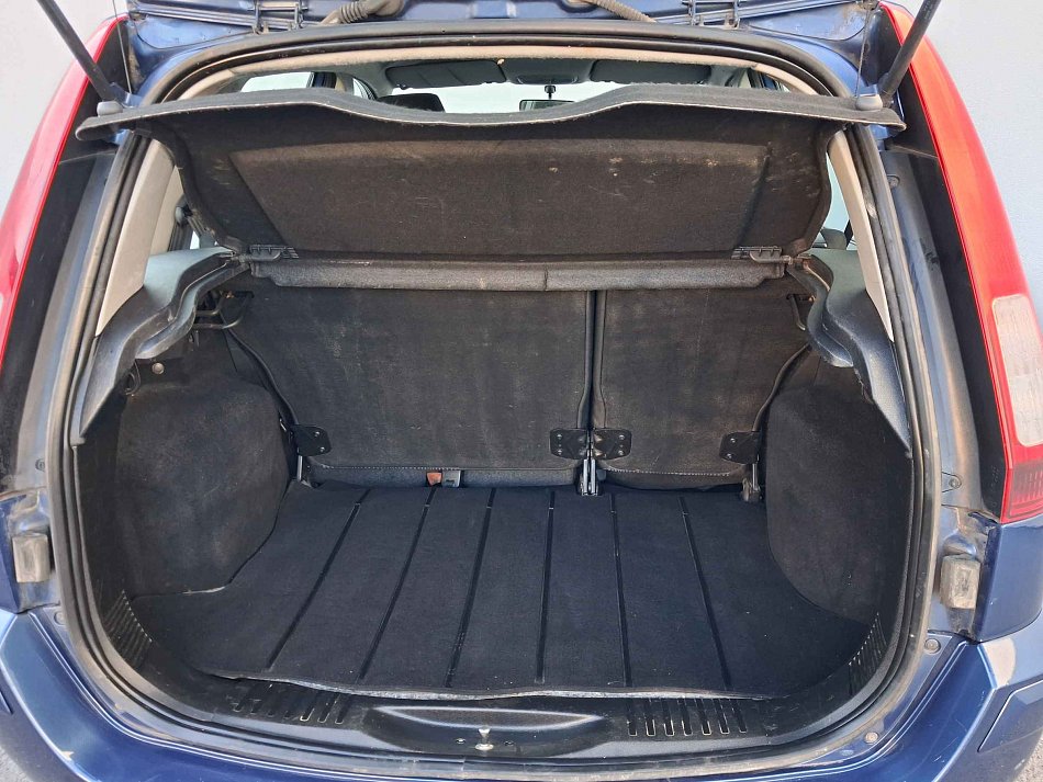 Ford Fusion 1.4i 