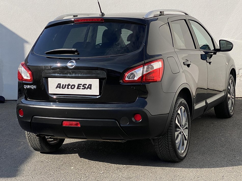 Nissan Qashqai 2.0i Tekna