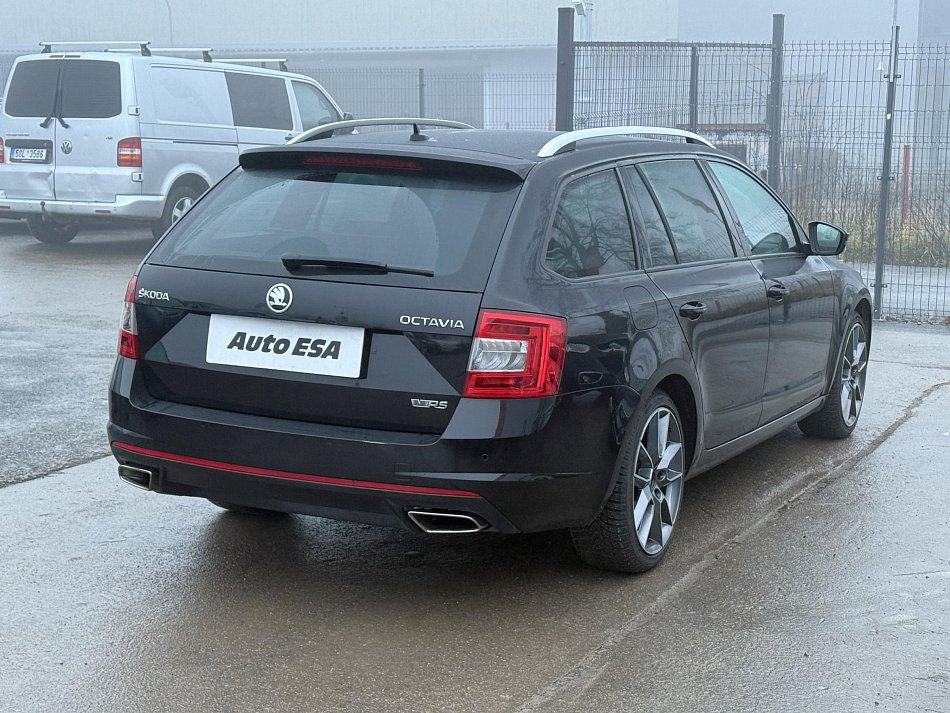 Škoda Octavia III 2.0 TDi RS