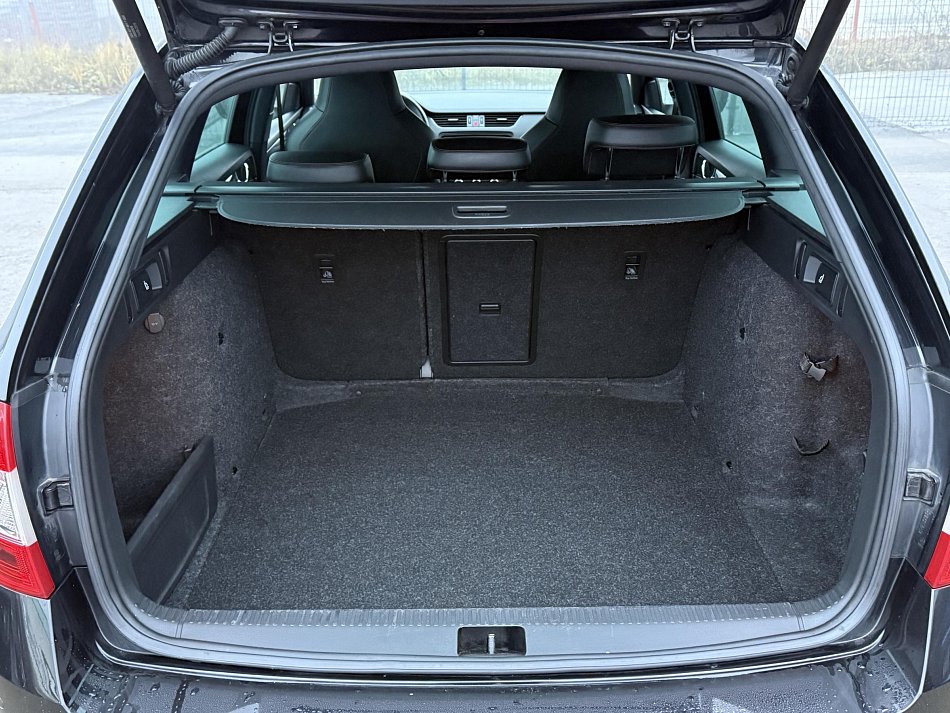 Škoda Octavia III 2.0 TDi RS