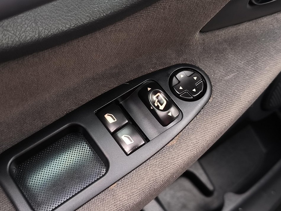 Citroën Jumpy 2.0HDi  L2 9míst