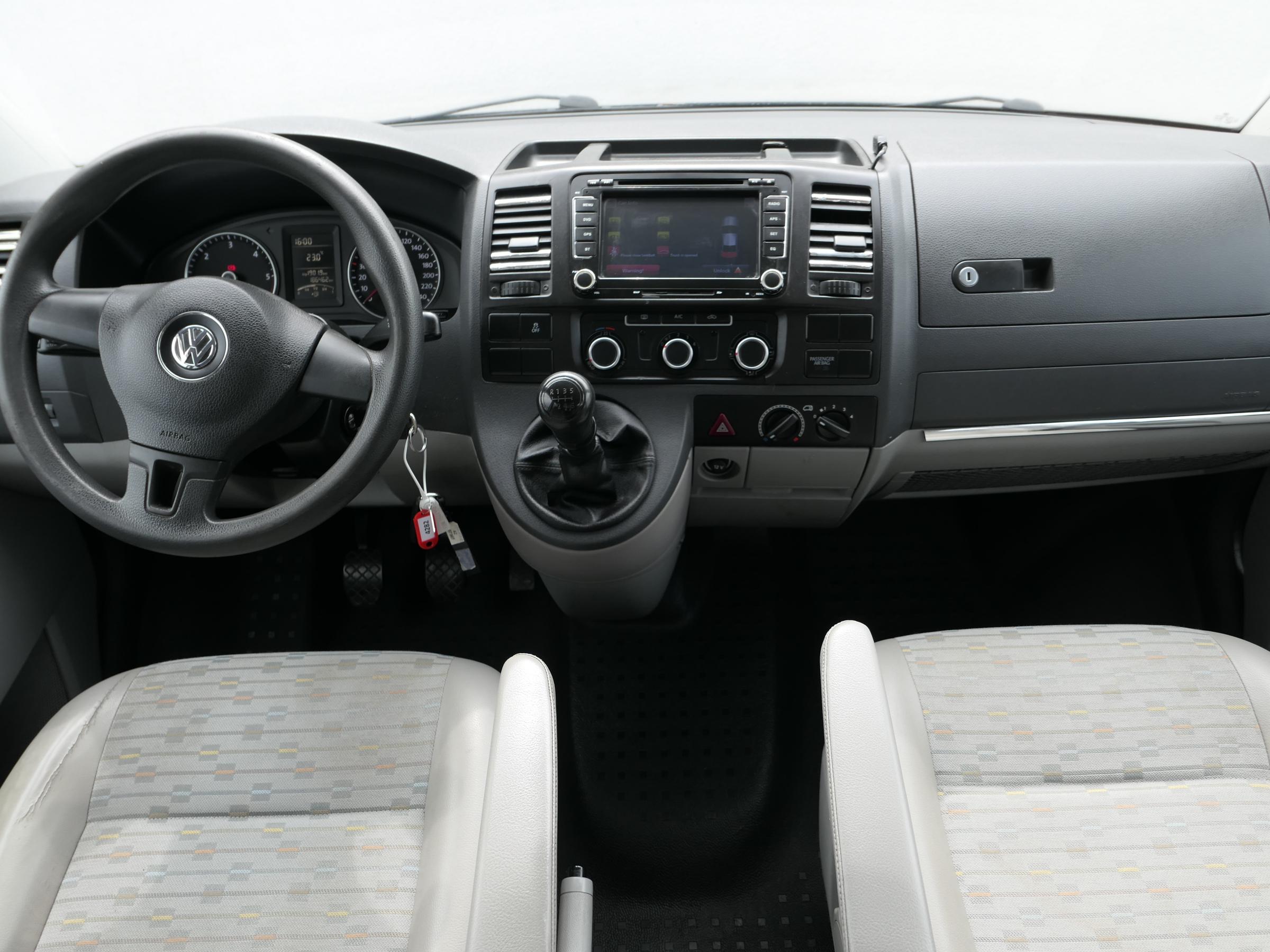 Volkswagen Transporter, 2012 - pohled č. 10