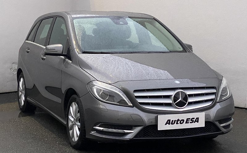 Mercedes-Benz Třída B 1.6i  B180