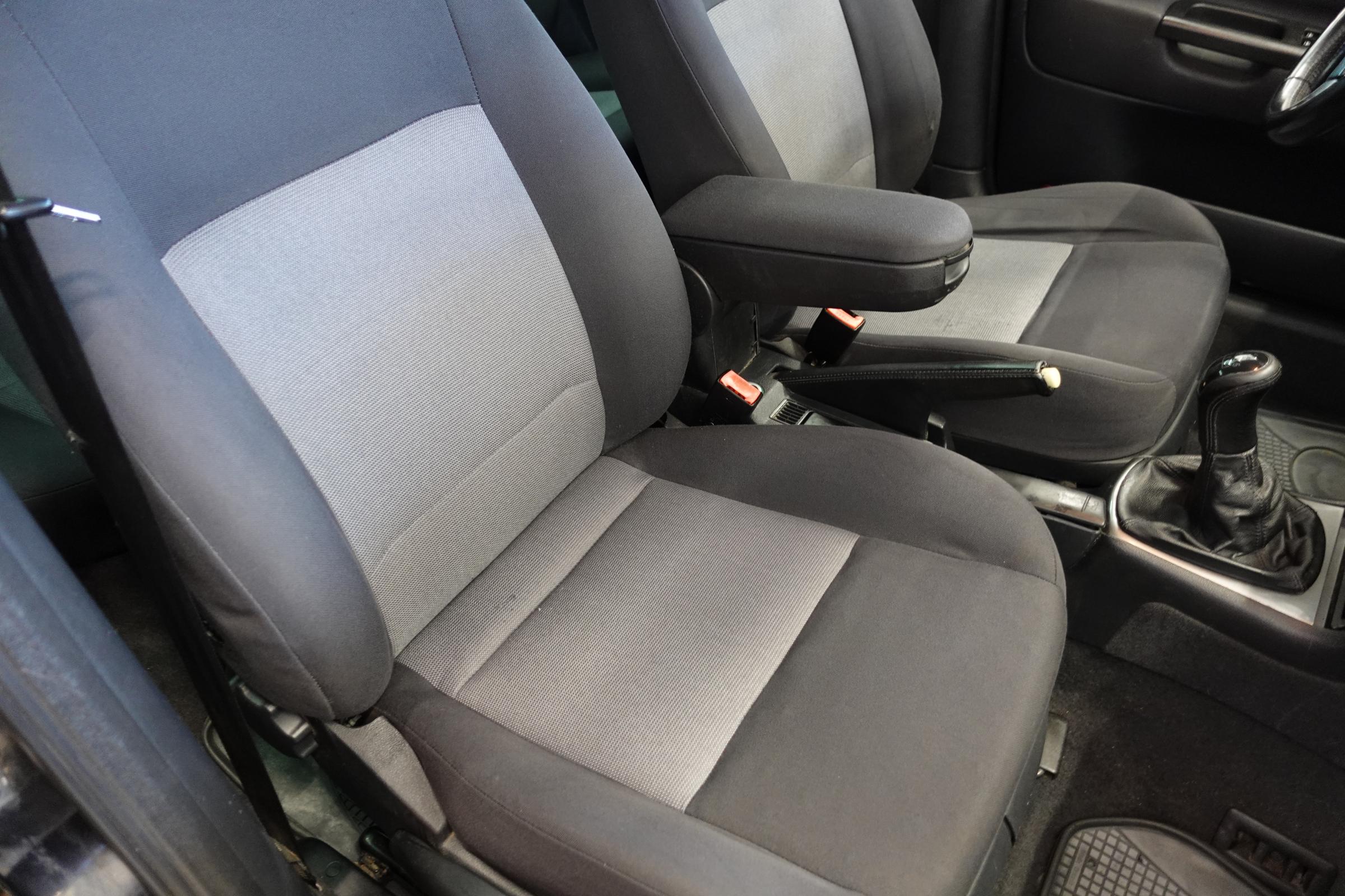 Škoda Octavia, 2004 - pohled č. 12