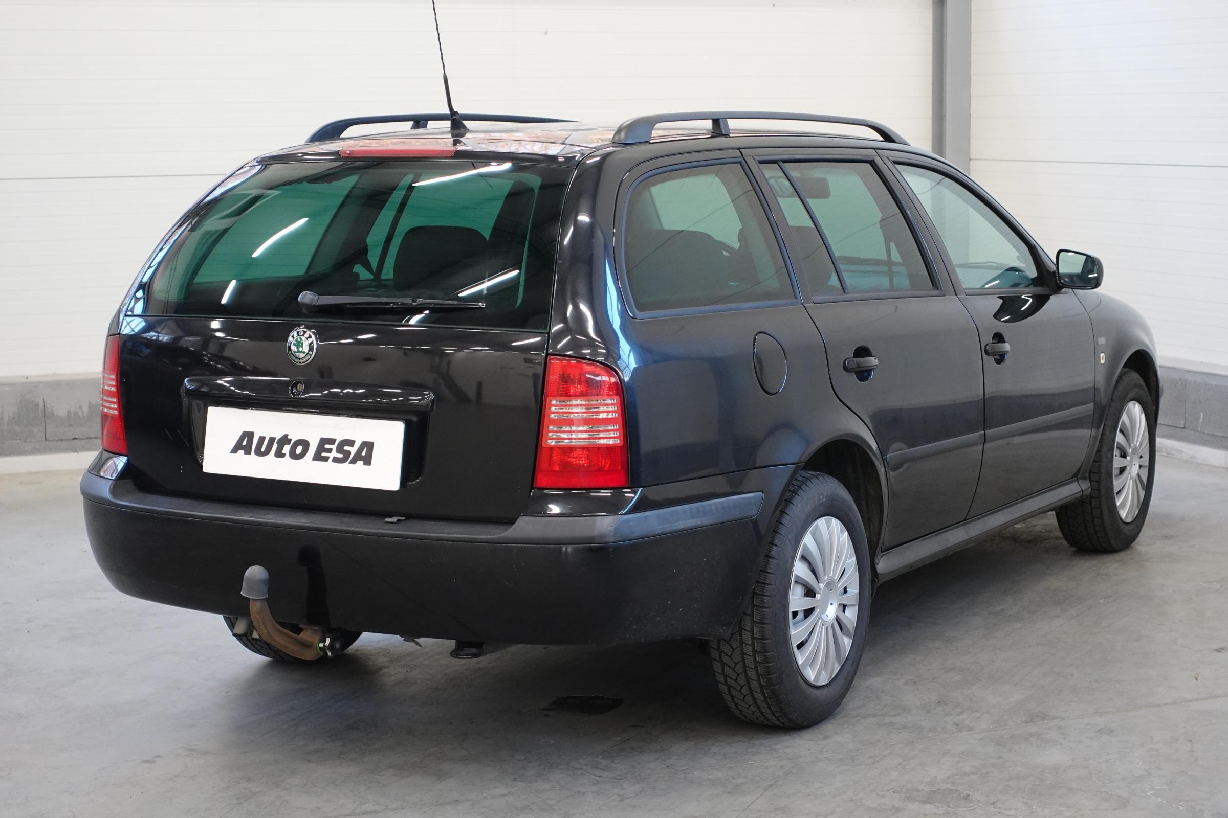 Škoda Octavia, 2004 - pohled č. 4