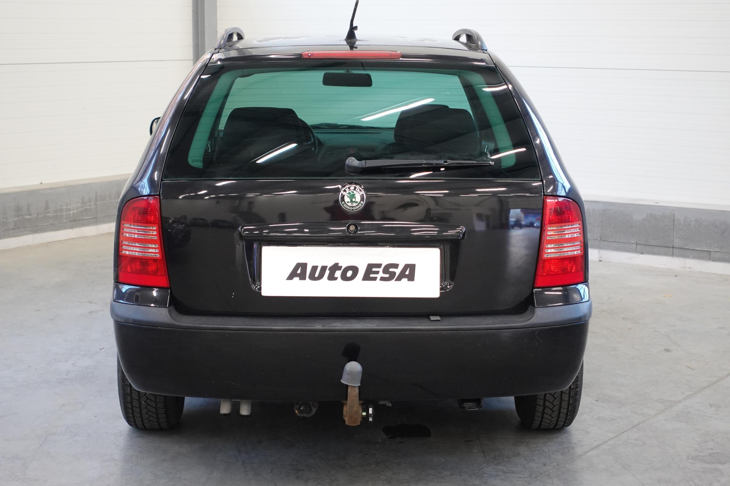 Škoda Octavia, 2004 - pohled č. 5