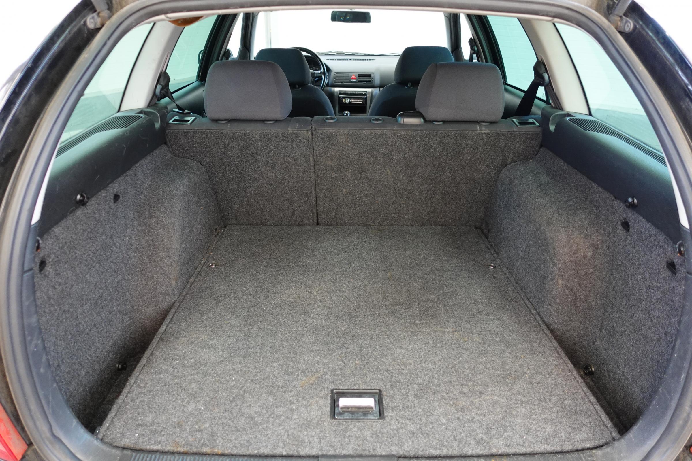 Škoda Octavia, 2004 - pohled č. 7