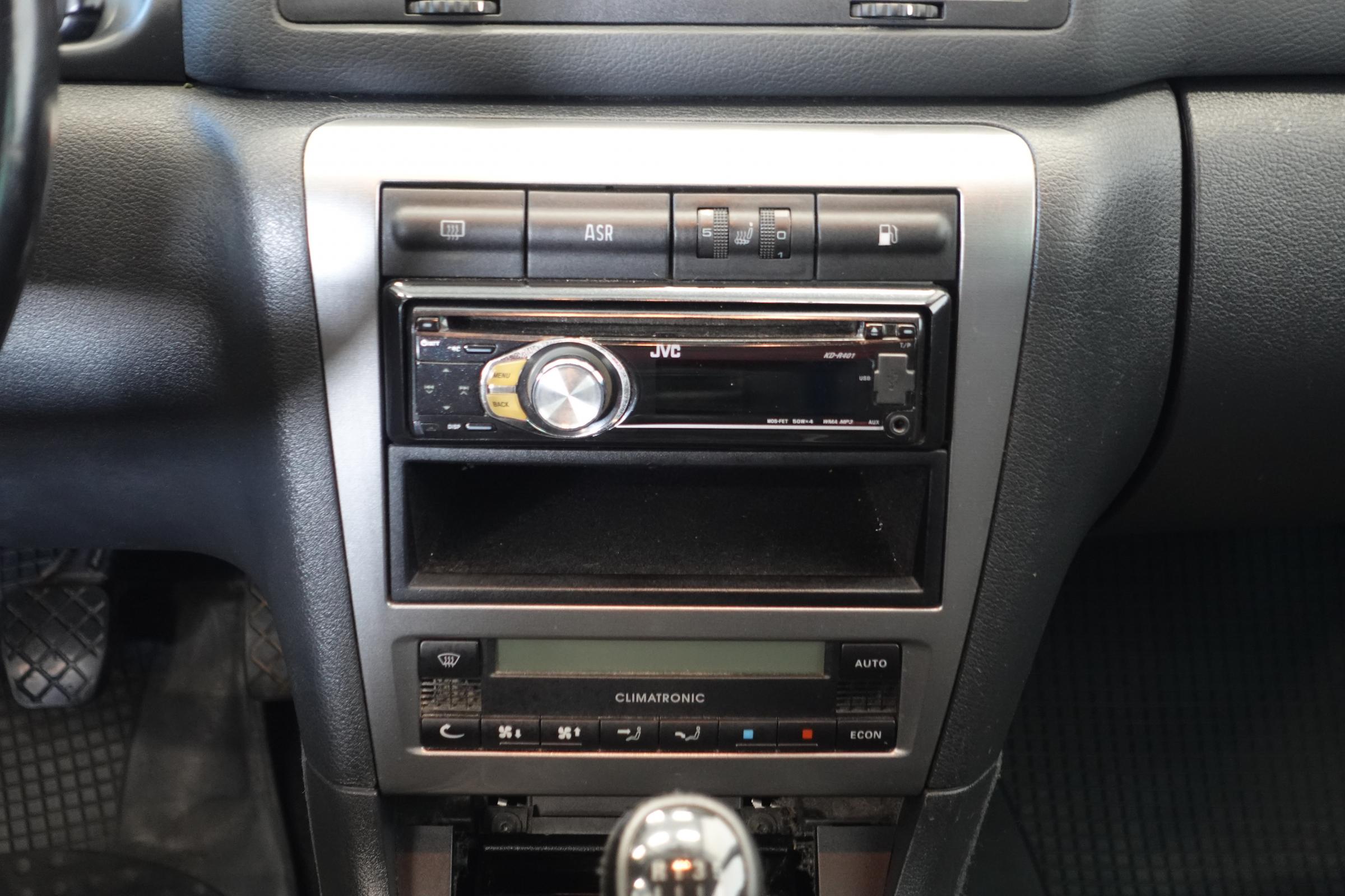 Škoda Octavia, 2004 - pohled č. 9