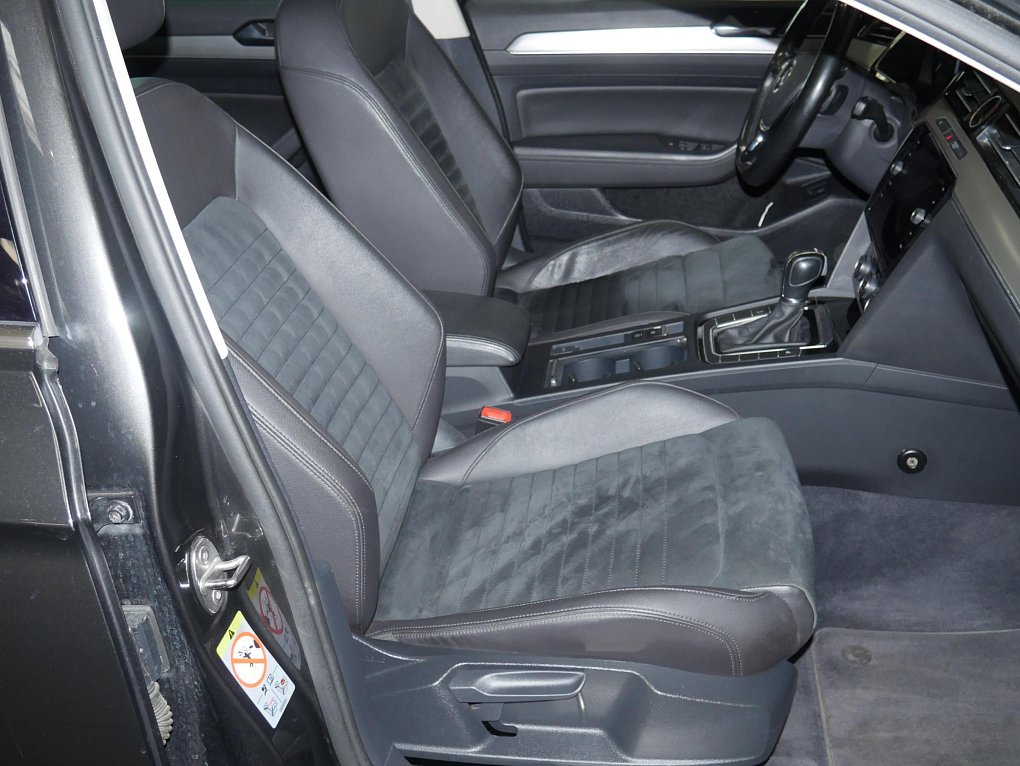 Volkswagen Passat 2.0 TDi 