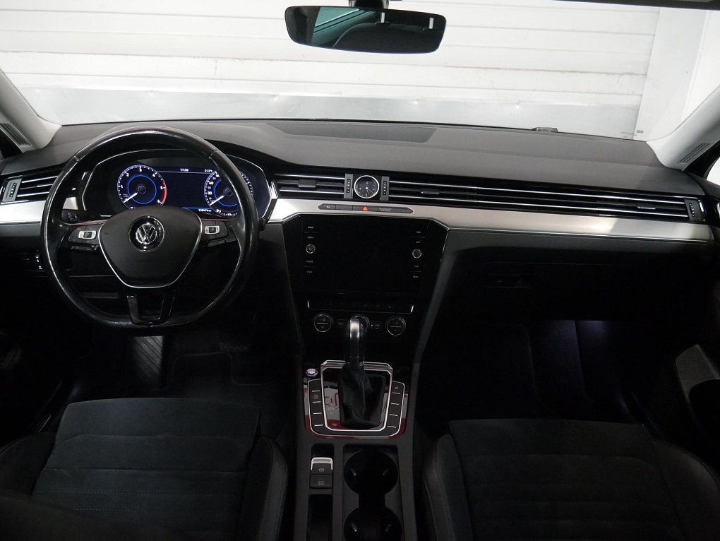 Volkswagen Passat 2.0 TDi 