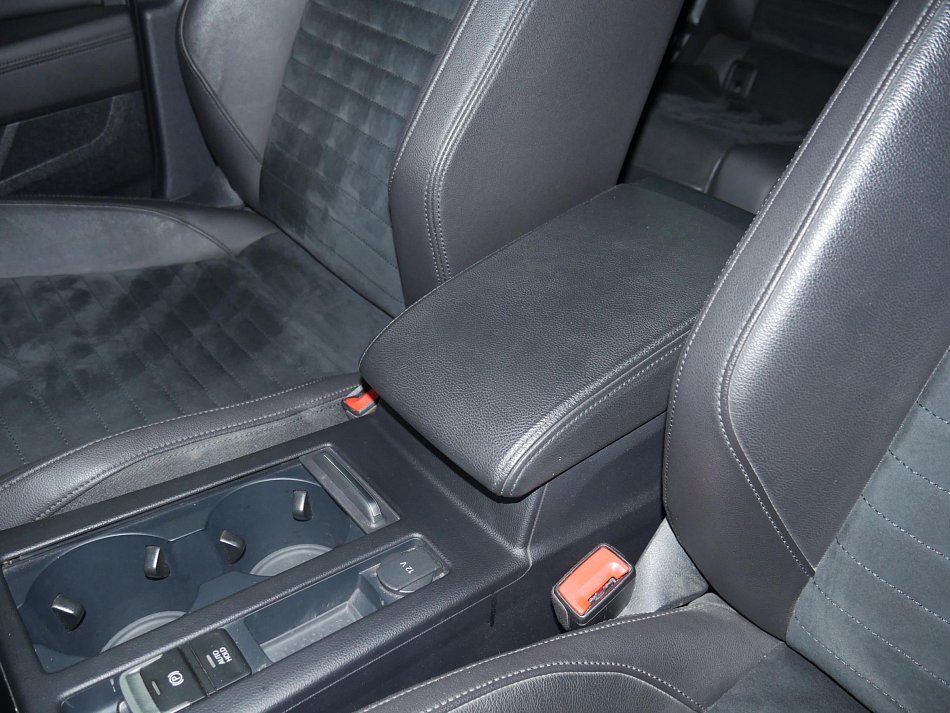 Volkswagen Passat 2.0 TDi 
