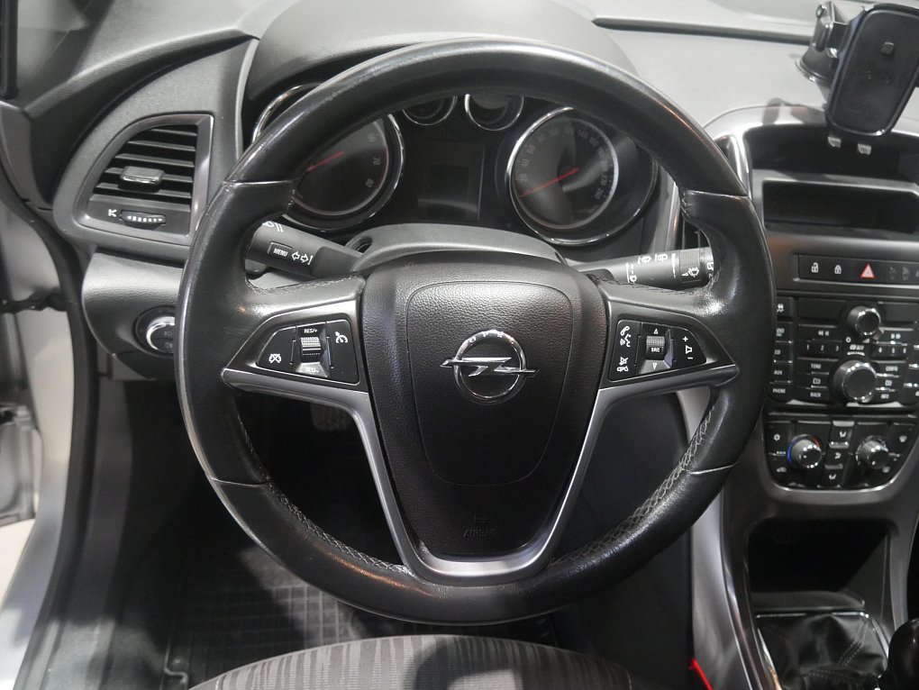 Opel Astra 1.4T 
