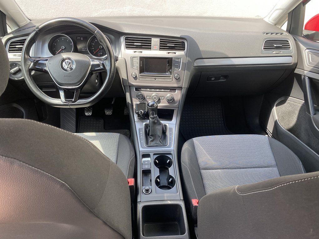 Volkswagen Golf 1.2TSi Trendline