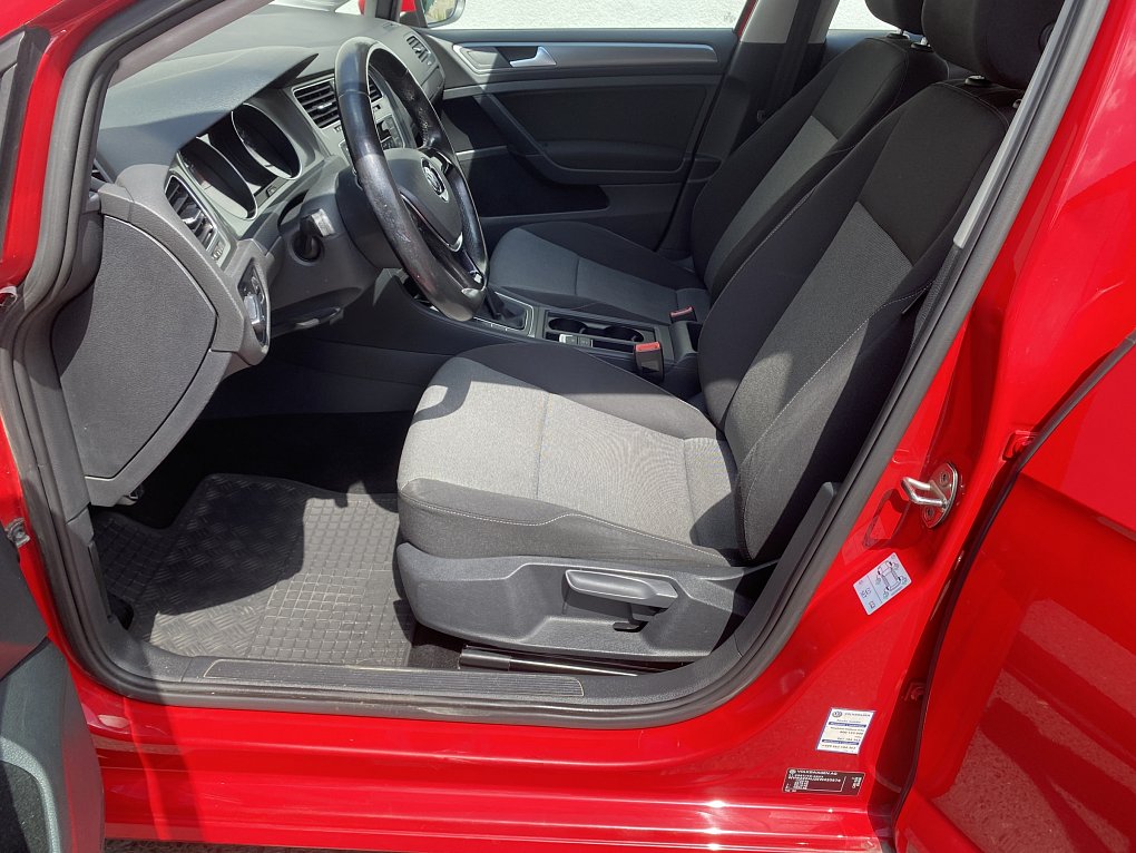 Volkswagen Golf 1.2TSi Trendline