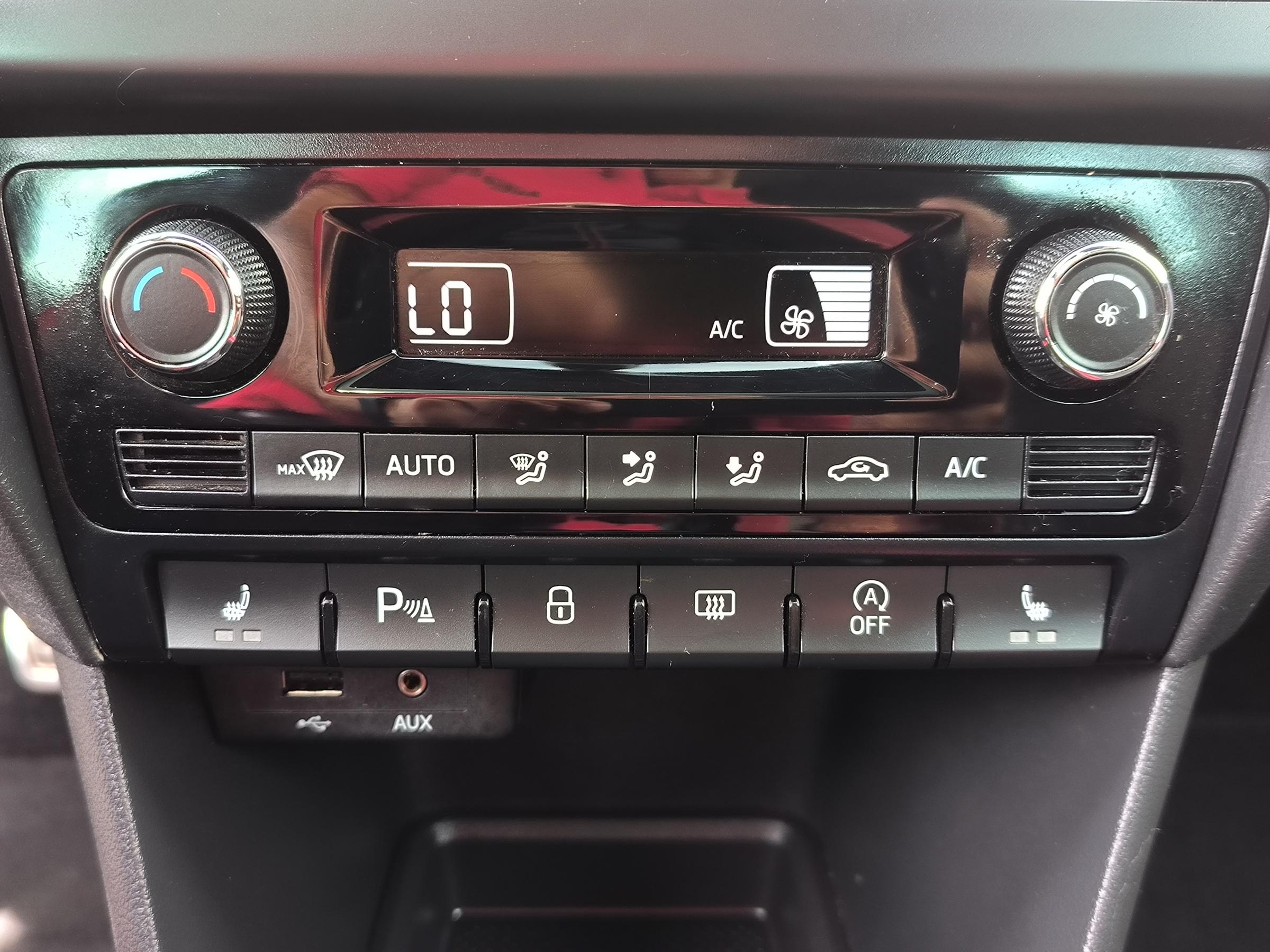 Škoda Rapid, 2017 - pohled č. 16