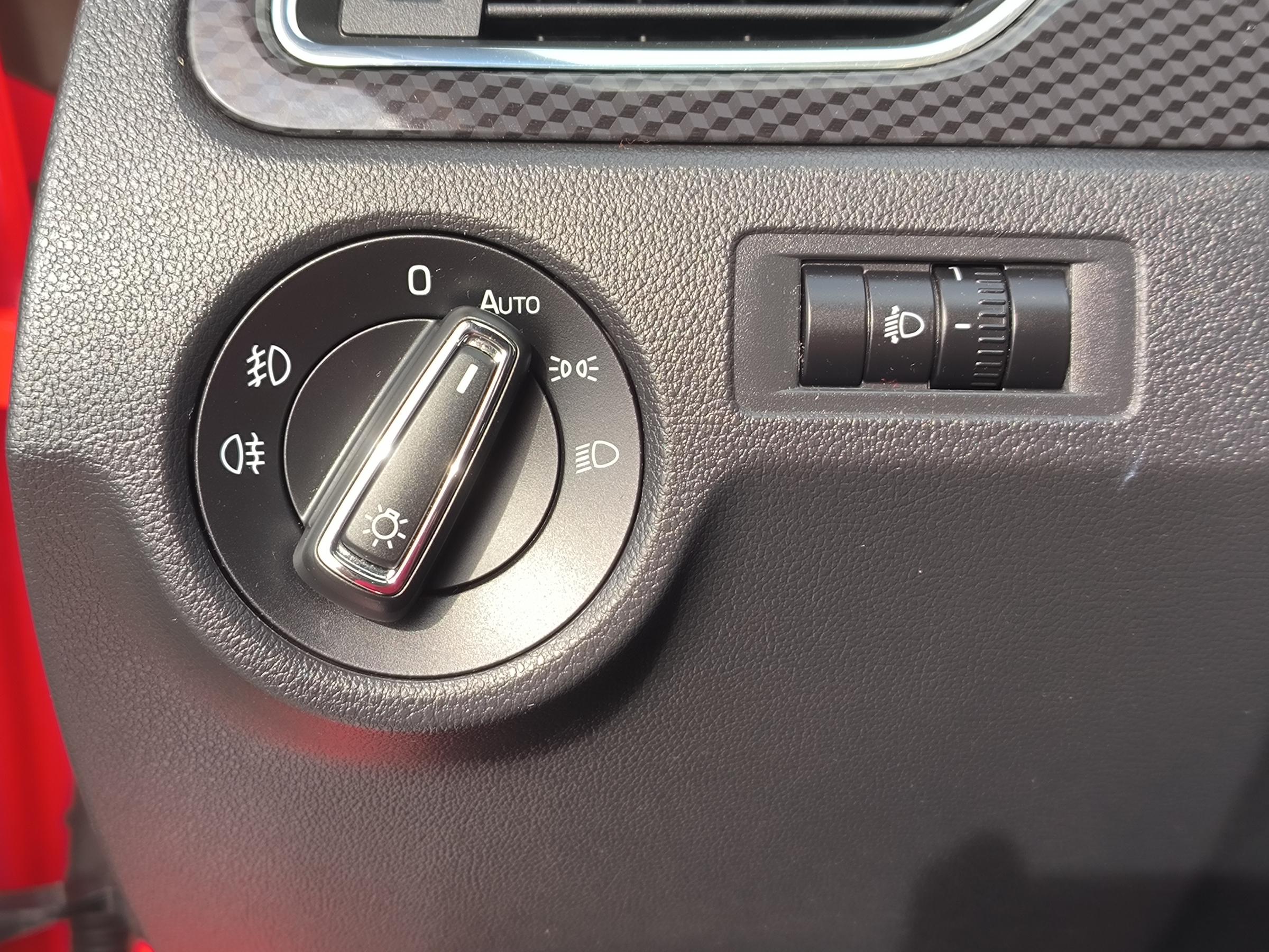 Škoda Rapid, 2017 - pohled č. 19