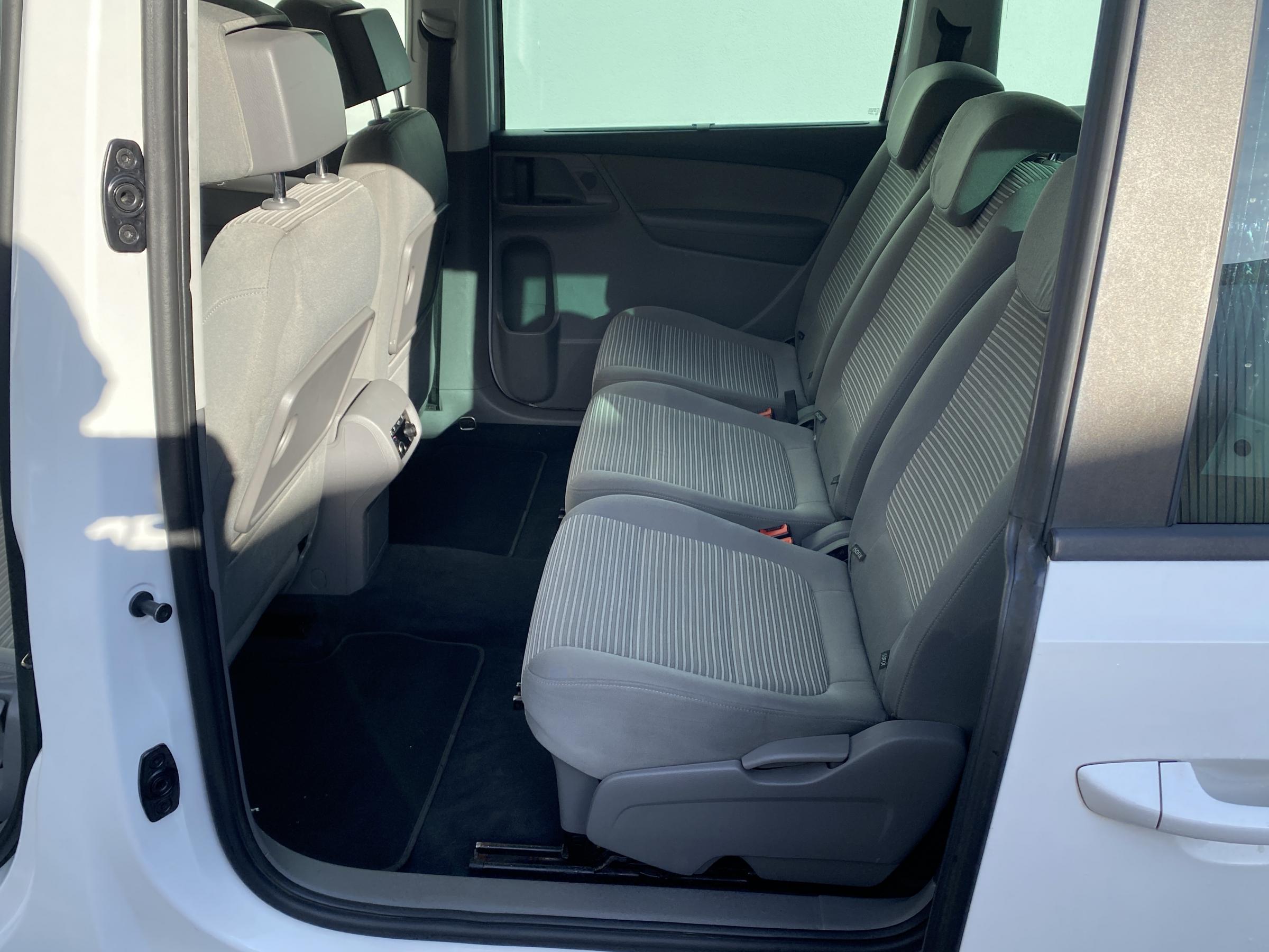 Seat Alhambra, 2012 - pohled č. 10