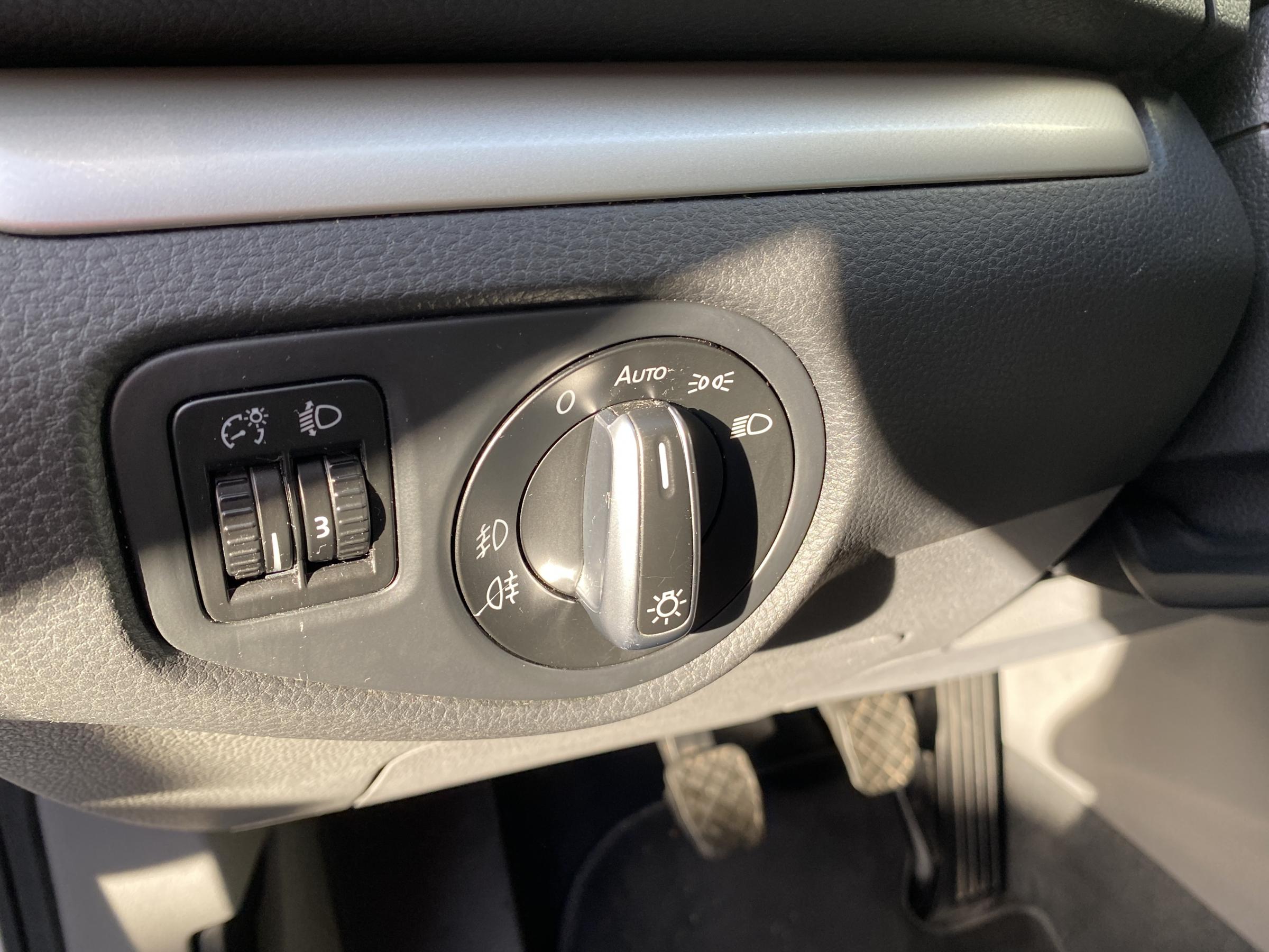 Seat Alhambra, 2012 - pohled č. 15