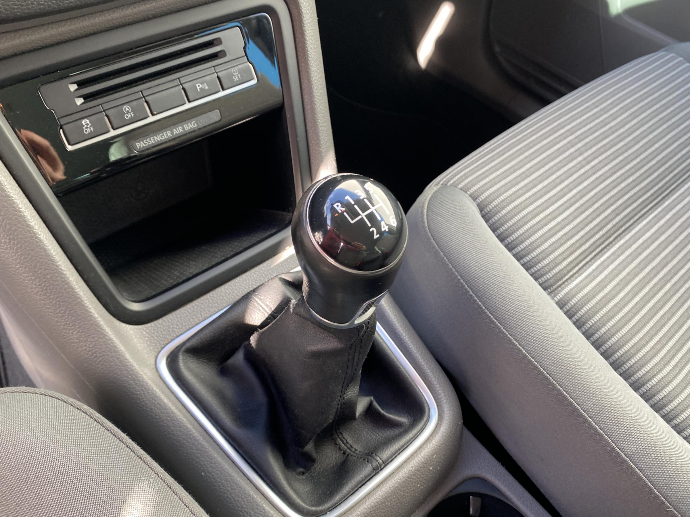 Seat Alhambra, 2012 - pohled č. 16