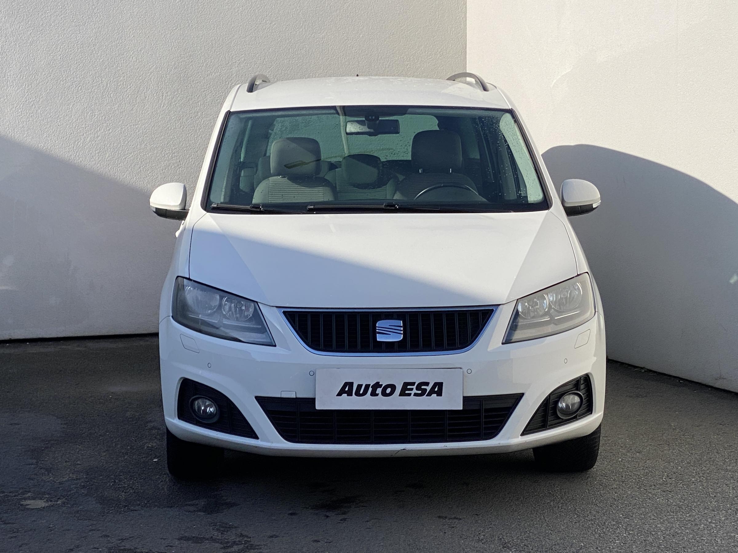 Seat Alhambra, 2012 - pohled č. 2