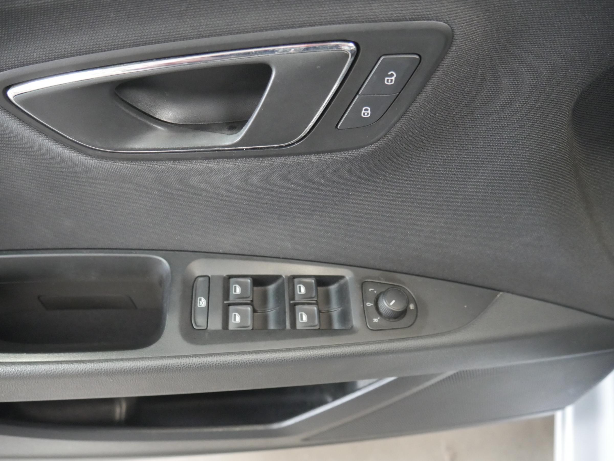 Seat Leon, 2015 - pohled č. 11