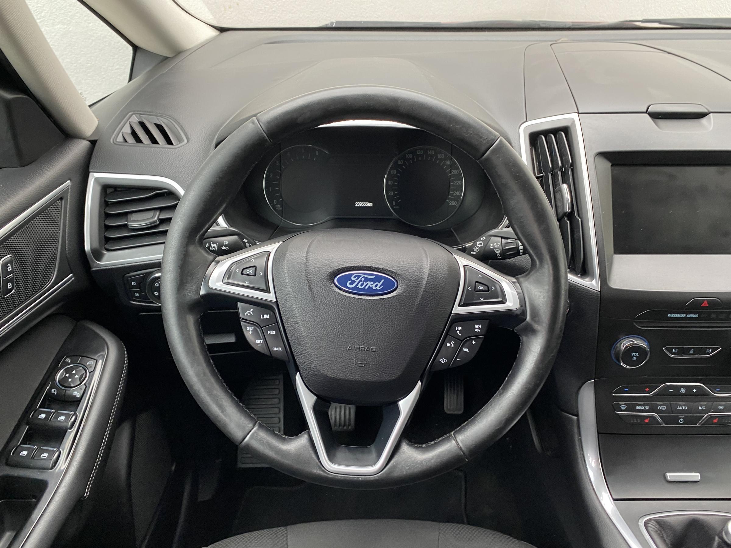 Ford S-MAX, 2016 - pohled č. 11