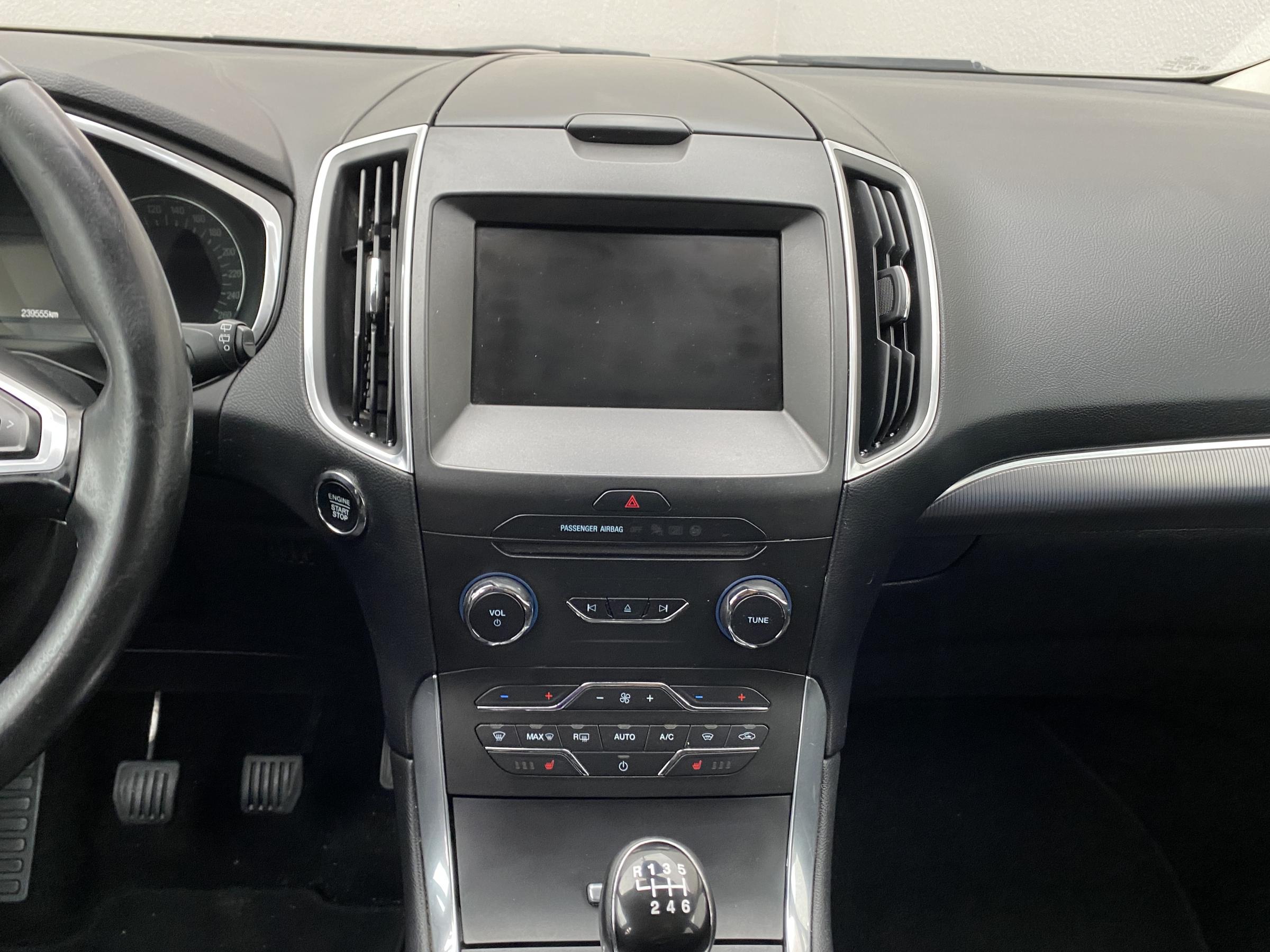 Ford S-MAX, 2016 - pohled č. 12