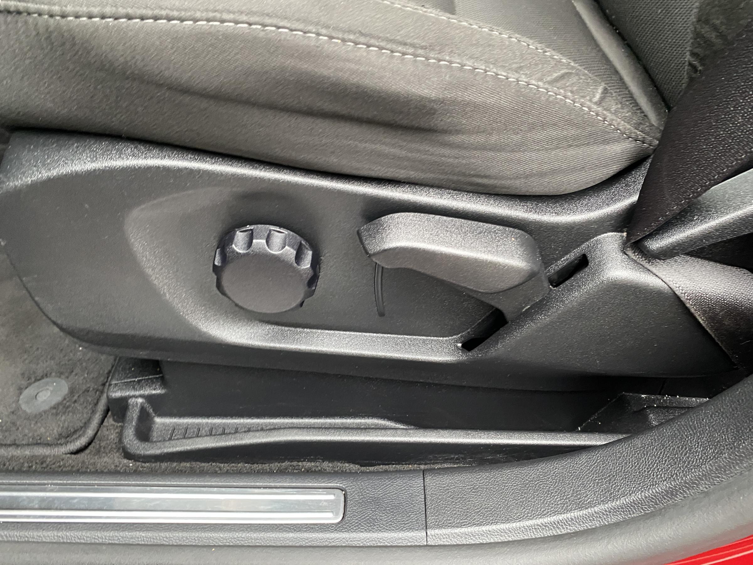 Ford S-MAX, 2016 - pohled č. 14