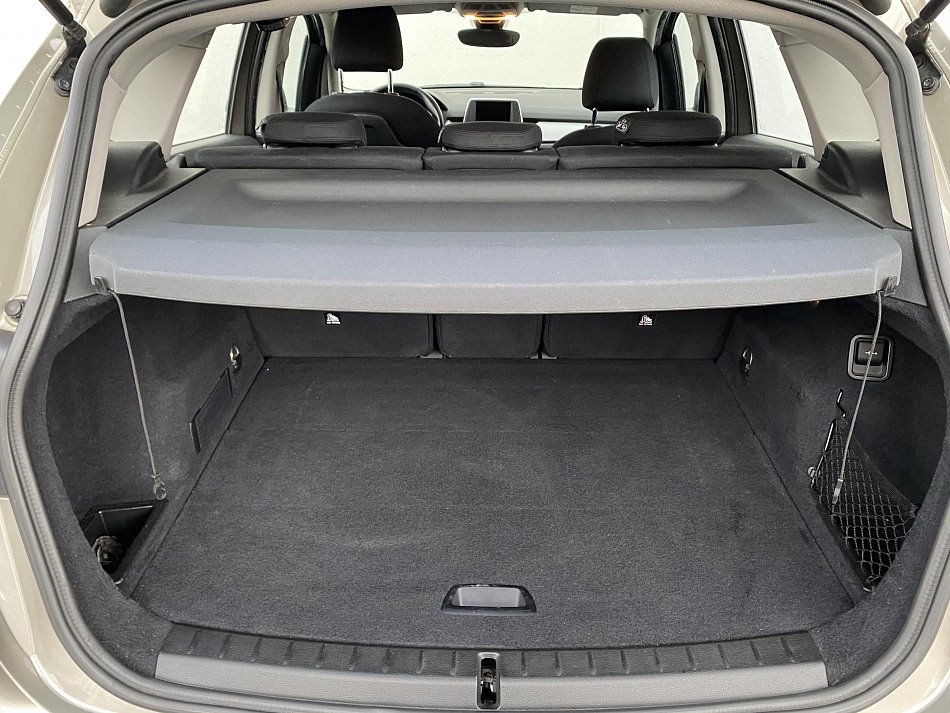 BMW Řada 2 2.0 D  218d