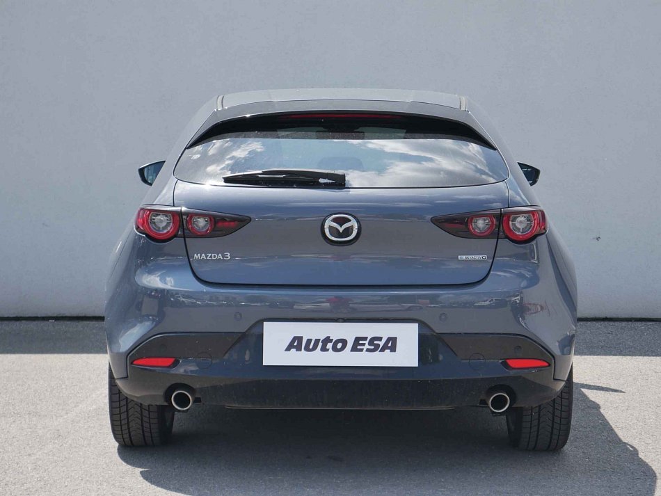 Mazda 3 2.0i Active