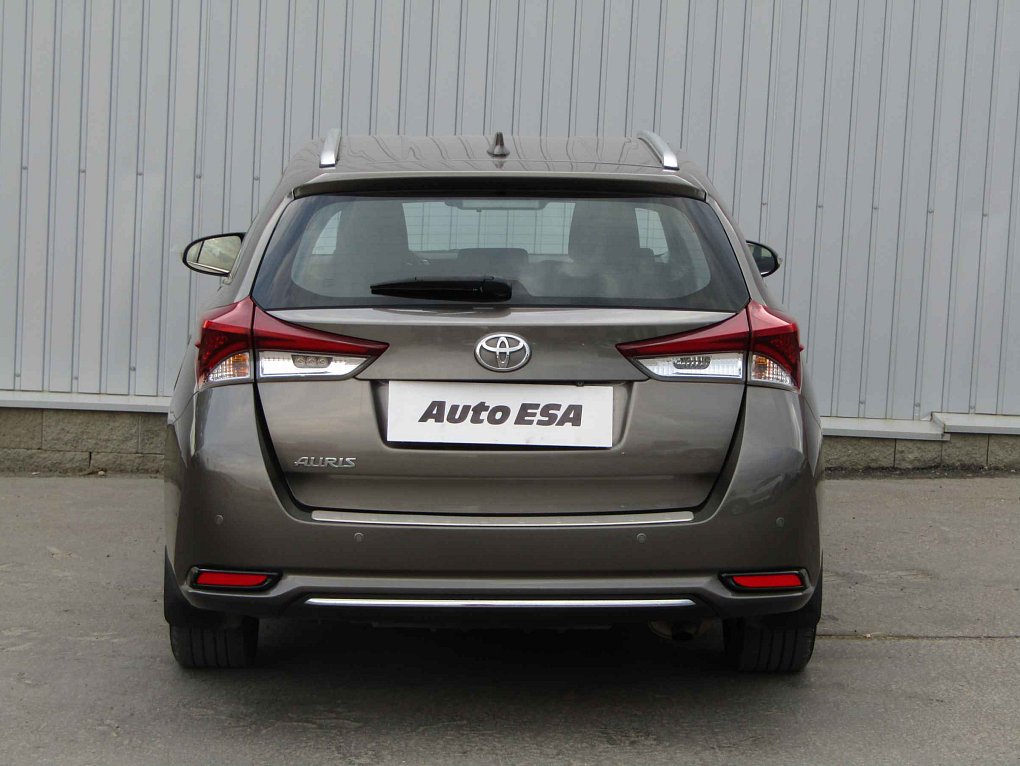 Toyota Auris 1.6VVT-i 