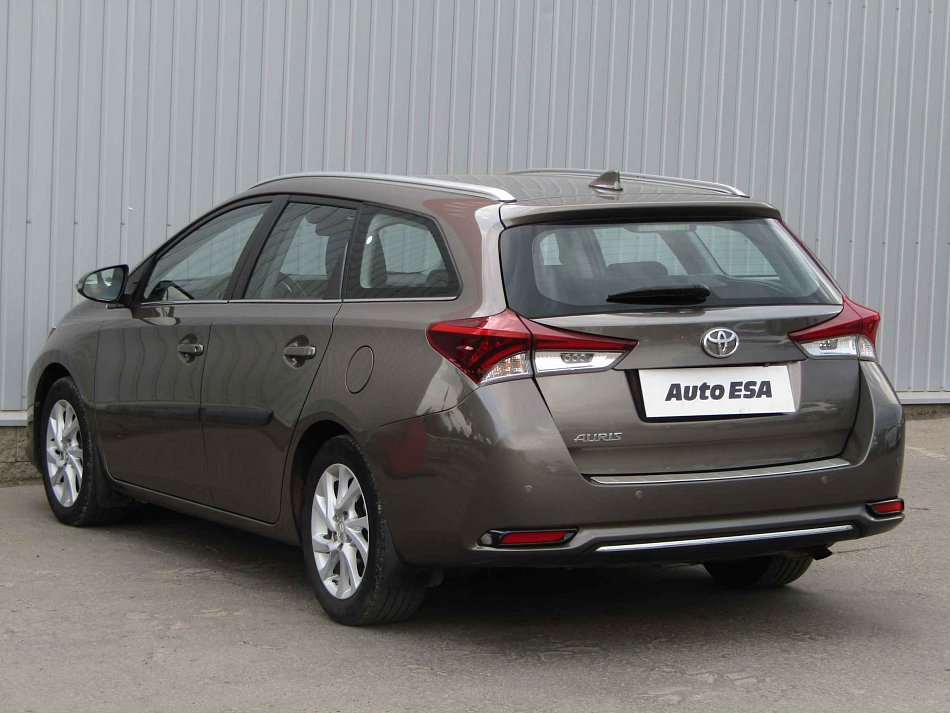 Toyota Auris 1.6VVT-i 